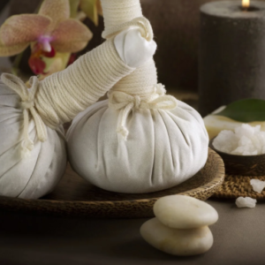 Herbal Compress Massage - تدليك بالضغط العشبي